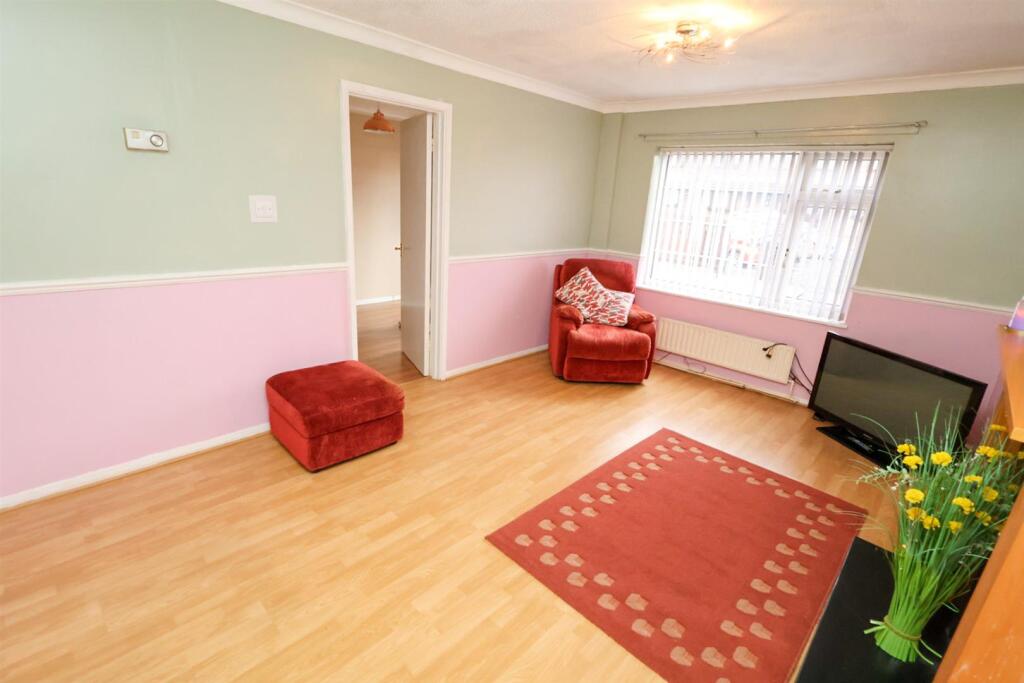 Bell Terrace, Eccles photo 3