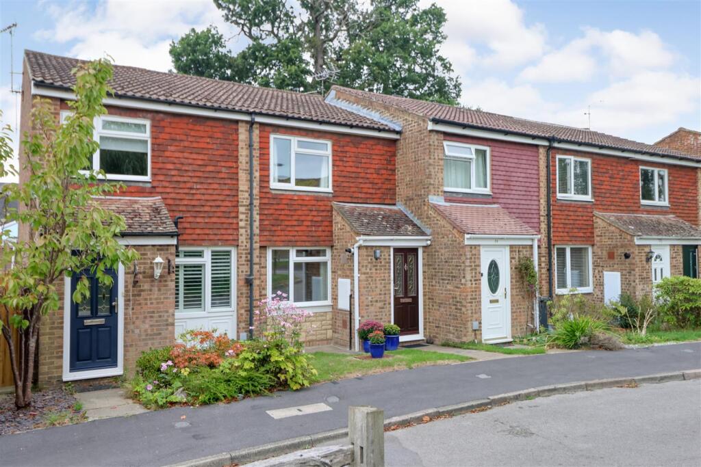 Main image of property: Naldrett Close, Horsham