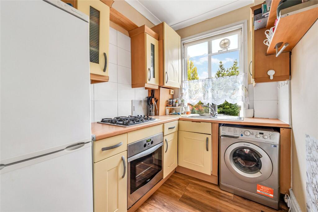 Apartment in London - View 4