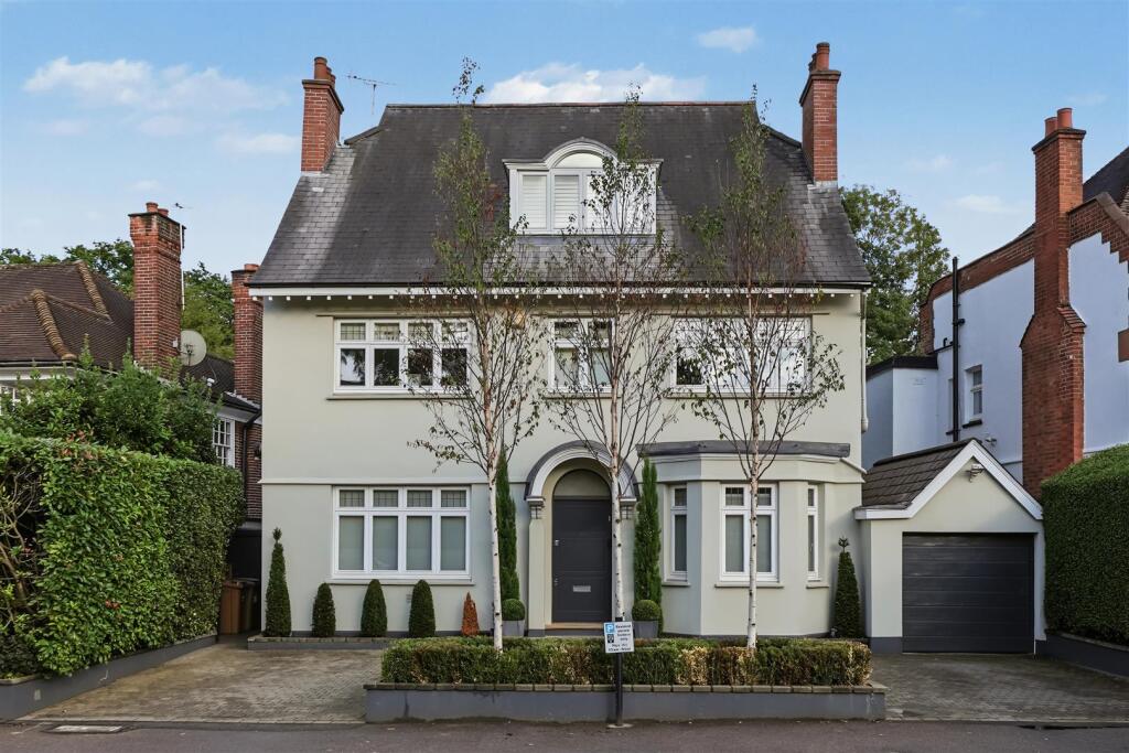 Main image of property: Stormont Road N6