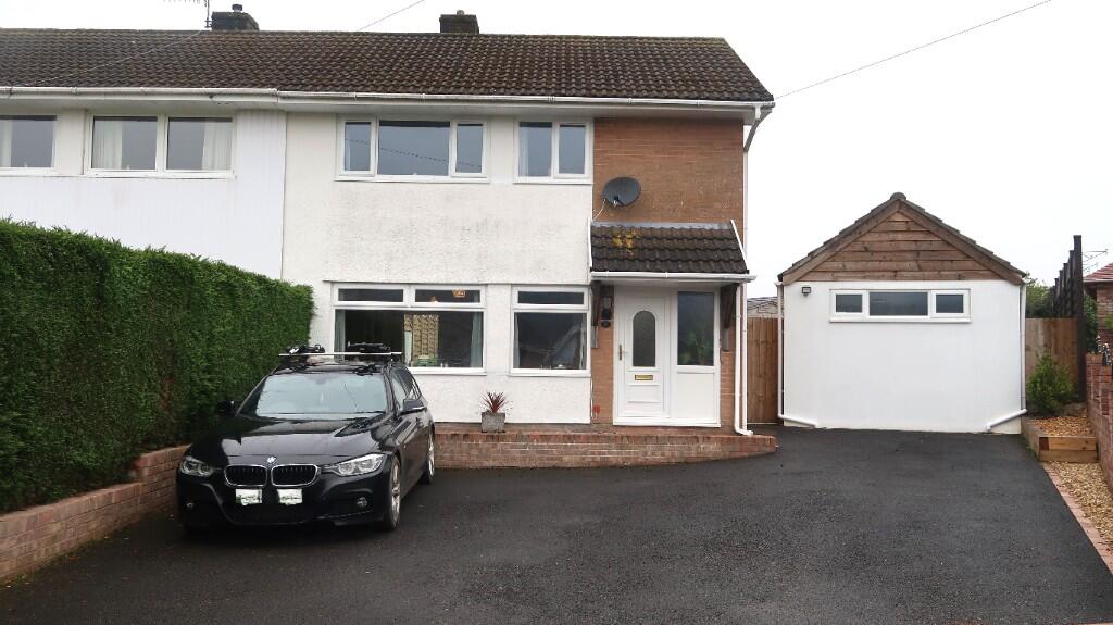 Main image of property: Chapel Close, Pontllanfraith, NP12
