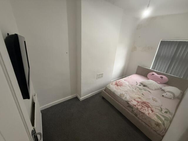 House in Bolton - View 5