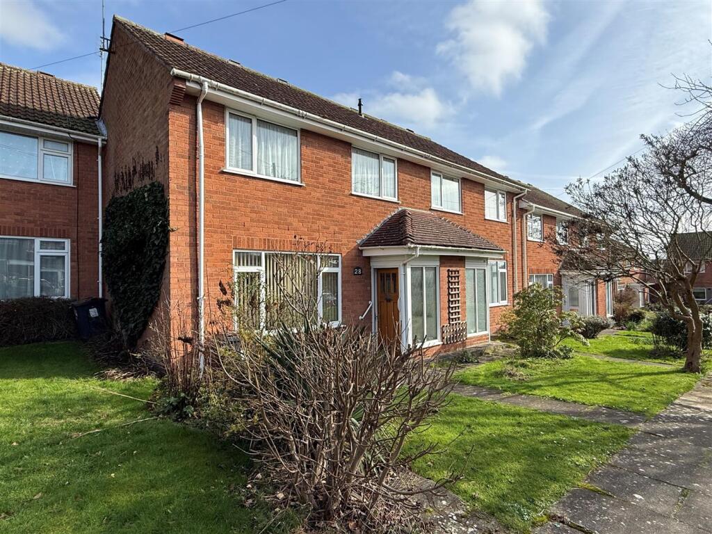 3-bed terraced on Guiting Road, Northfield, £300,000