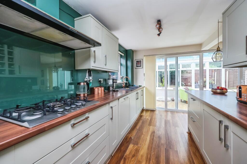 House in Nottingham, Bestwood Park Estate - View 5