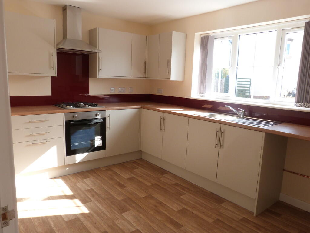 Snowdrop Way, Rushwick photo 3