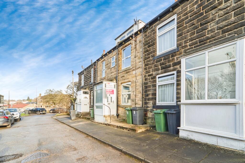 Main image of property: Rockfield Terrace, Yeadon, Leeds
