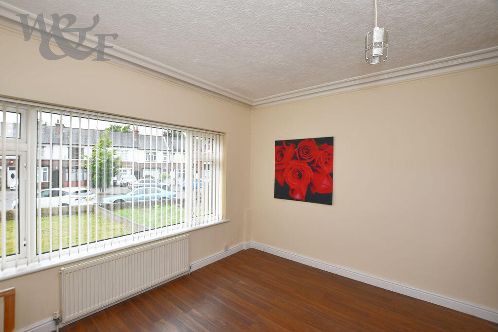 House in Birmingham, West Midlands - More