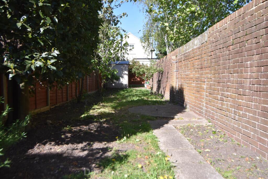 Alver Road, Gosport photo 4