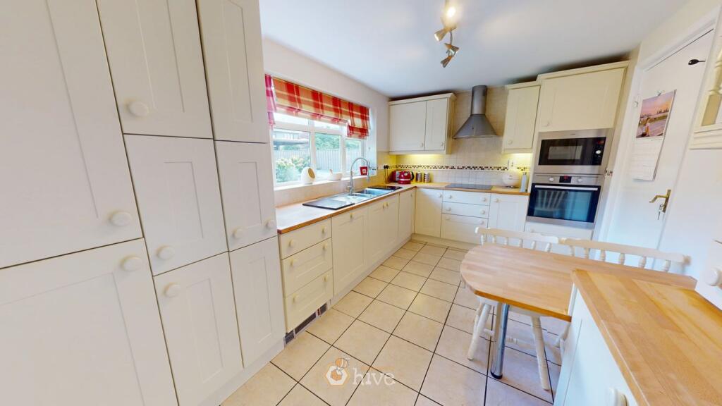 Whitton Close, Bessacarr, Doncaster, DN4 photo 2