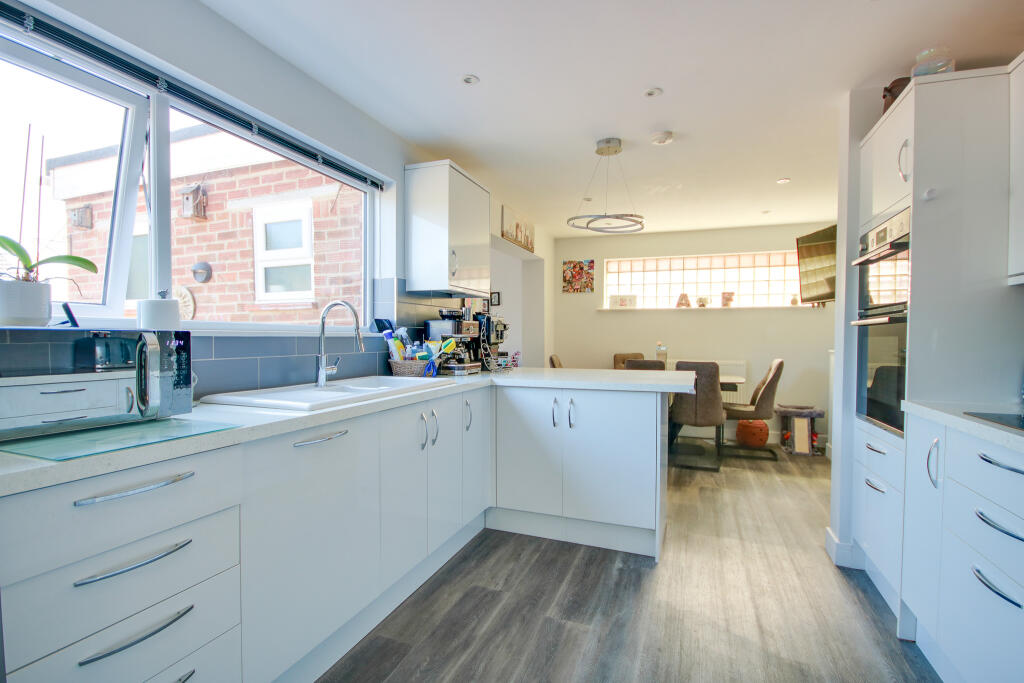 House in Southampton, Townhill Park - View 4