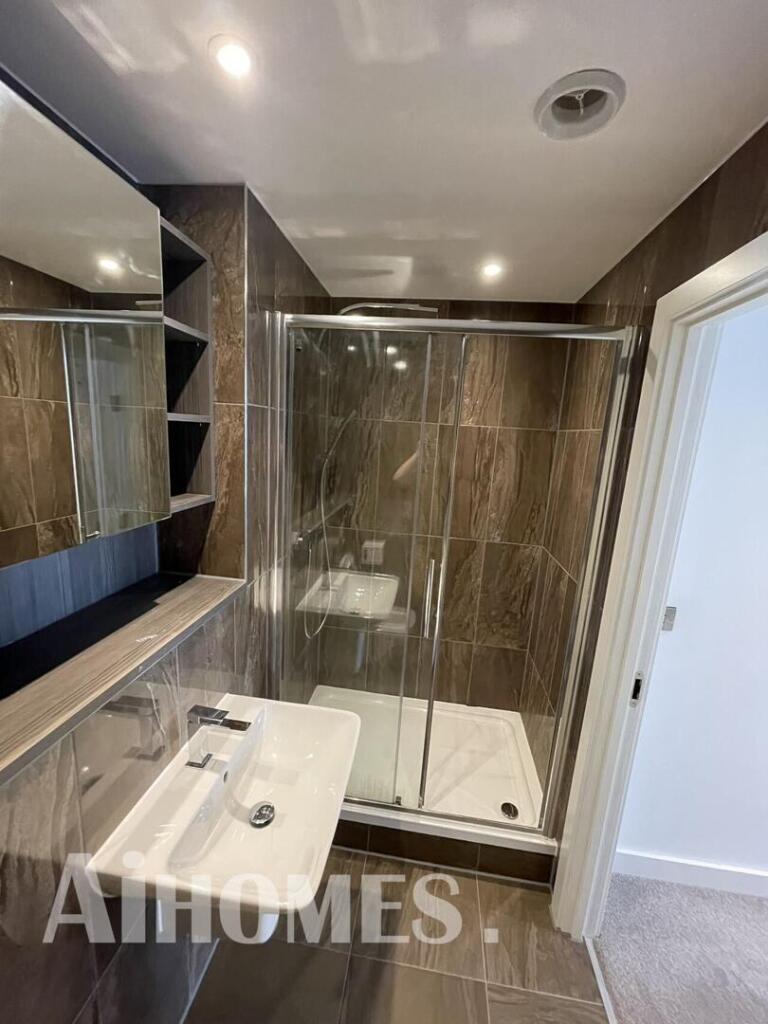 2 bedroom house for rent