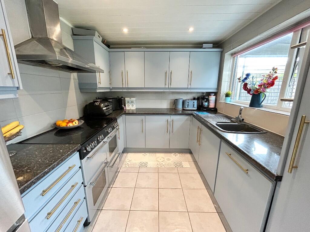 House in Sefton, Liverpool City Region - View 5