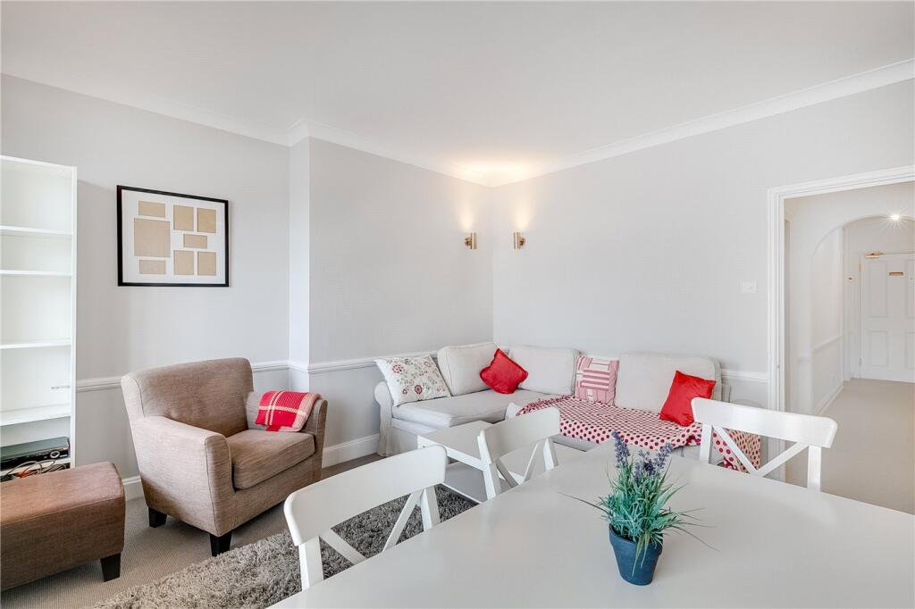 Apartment in London - View 3