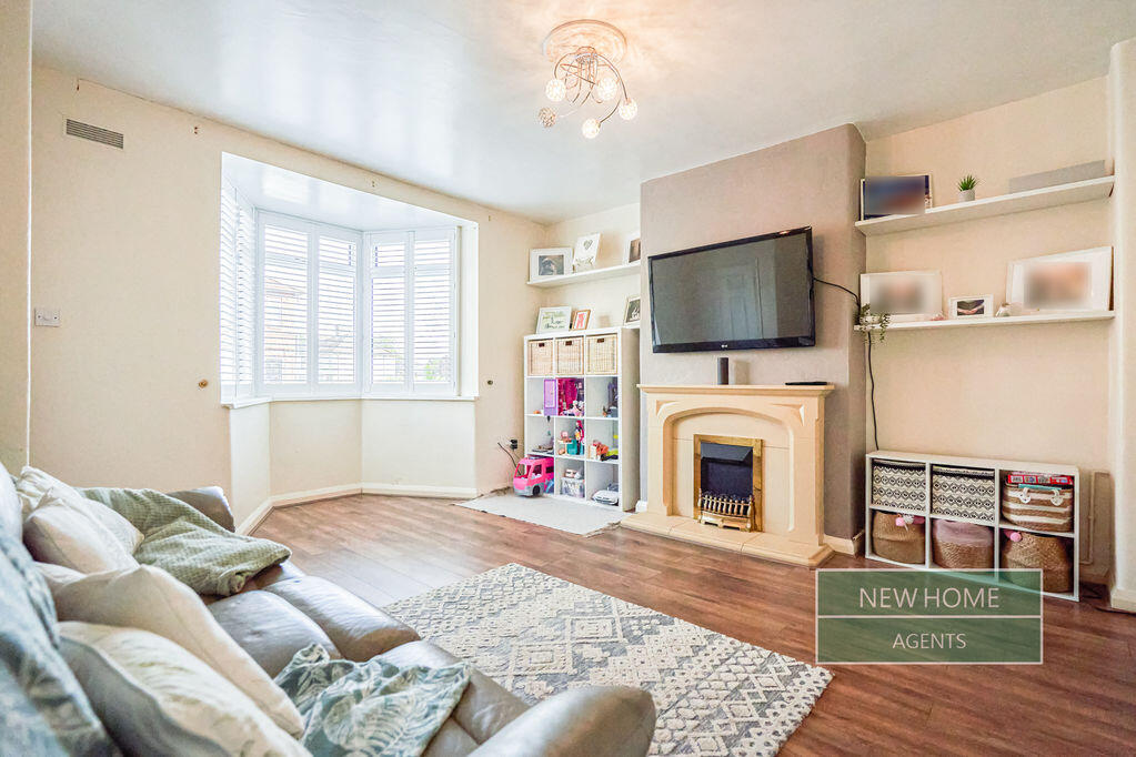 House in Stoke-on-Trent - View 2