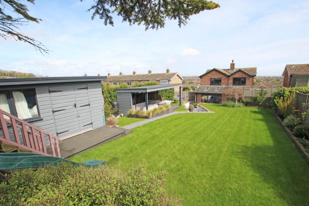 House in Eastbourne, East Sussex - View 4