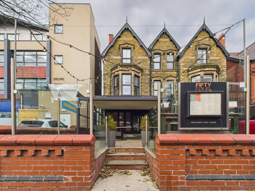 Main image of property: 54 Wood Street, St Annes, FY8 1QG