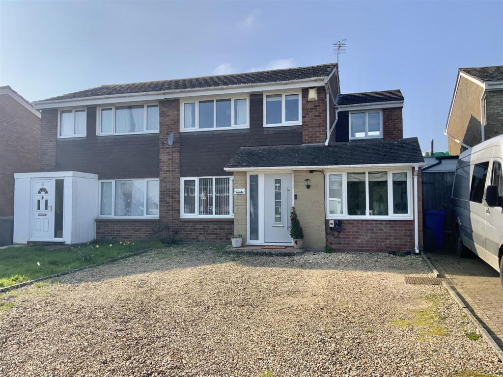 Main image of property: Glebe Road, Deanshanger, Milton Keynes