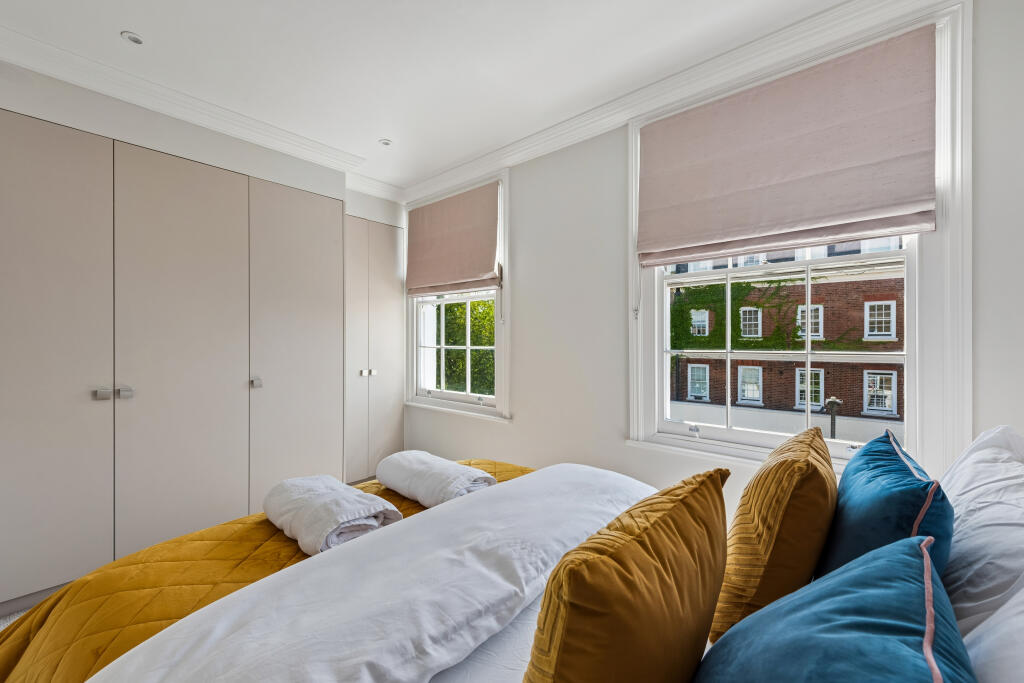 Apartment in London - More