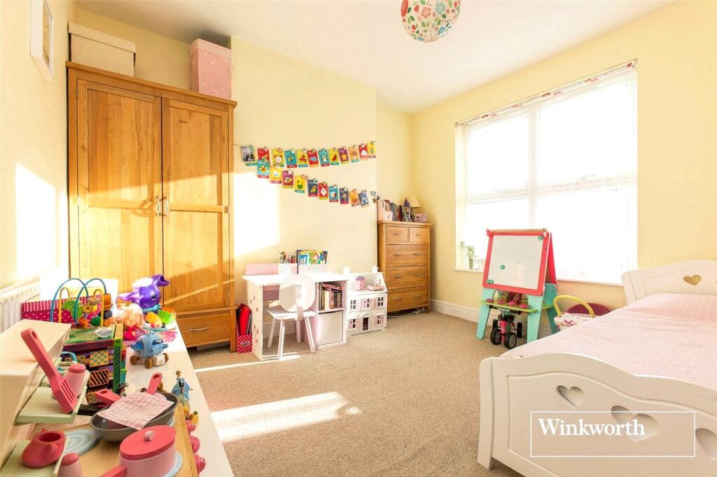 Apartment in London - View 5