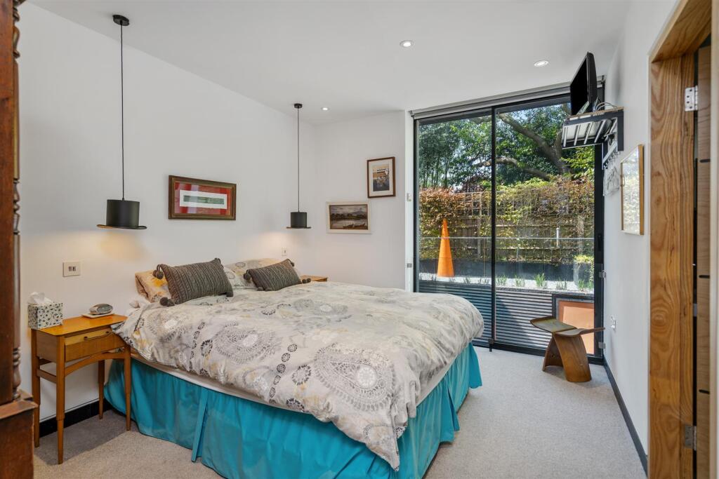 Additional image 26 of Chattock Gardens, Solihull, B91