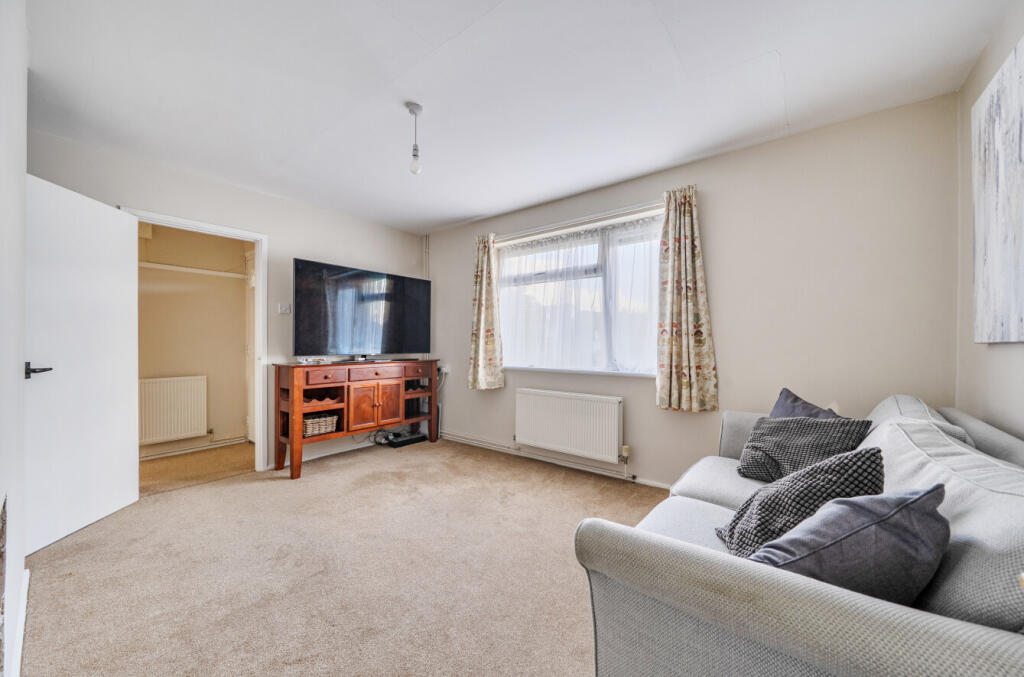 House in Swindon - View 4