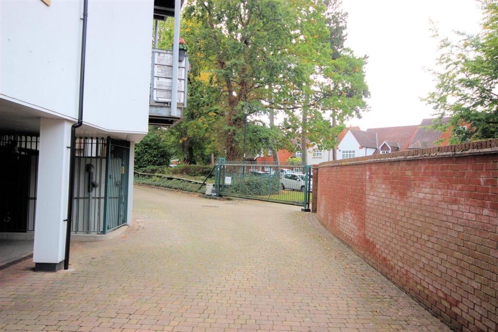 Property photo 10