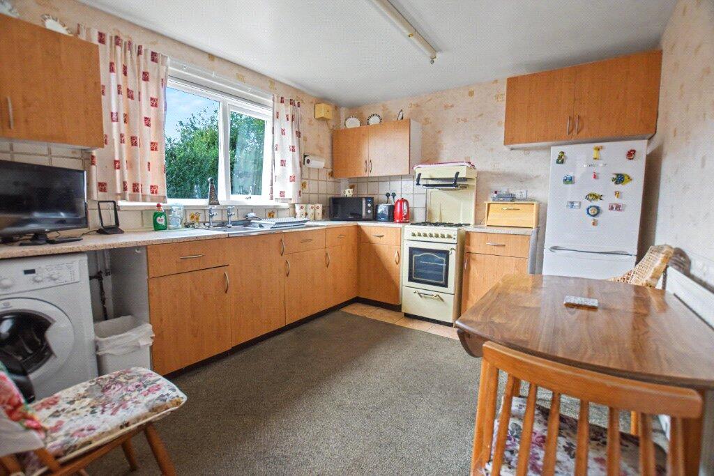 House in Wakefield - View 4
