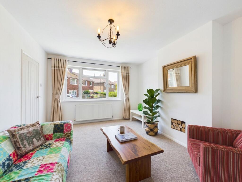 House in Nottingham, Sherwood - View 2