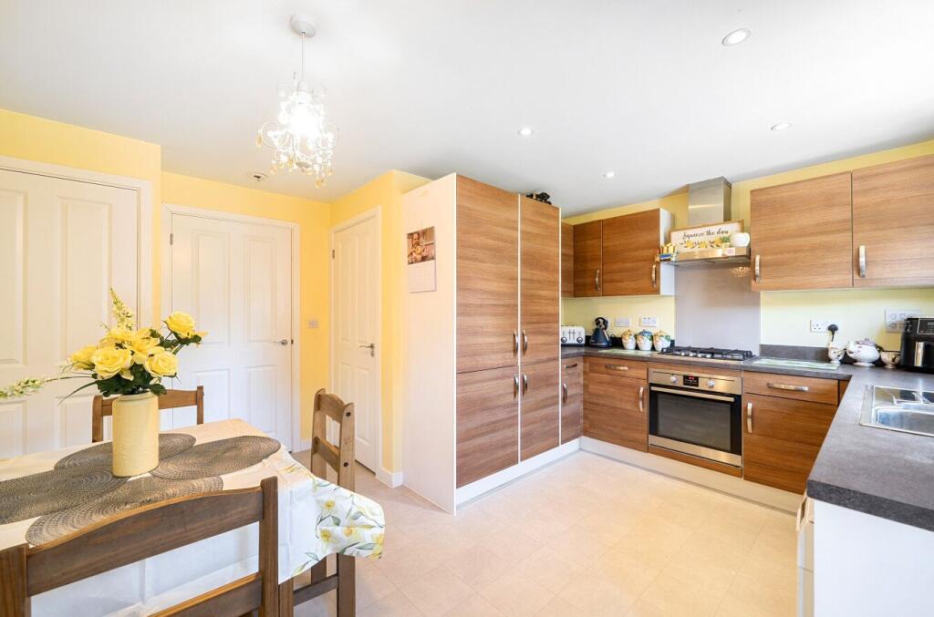 Windmill Mews, Barnham, PO22 - View 5