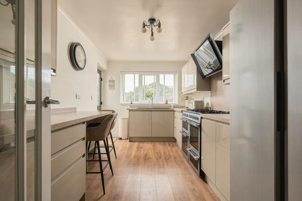 House in Sheffield, South Yorkshire - More