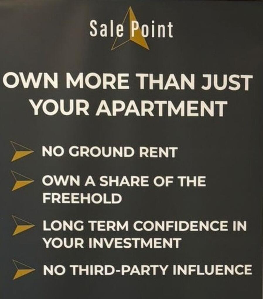 Apartment in Trafford, Greater Manchester - View 2