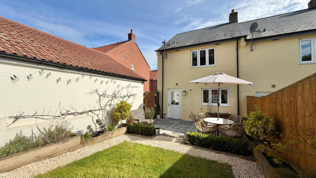 2-bed house on Halfyard Court, Wellington, £272,500