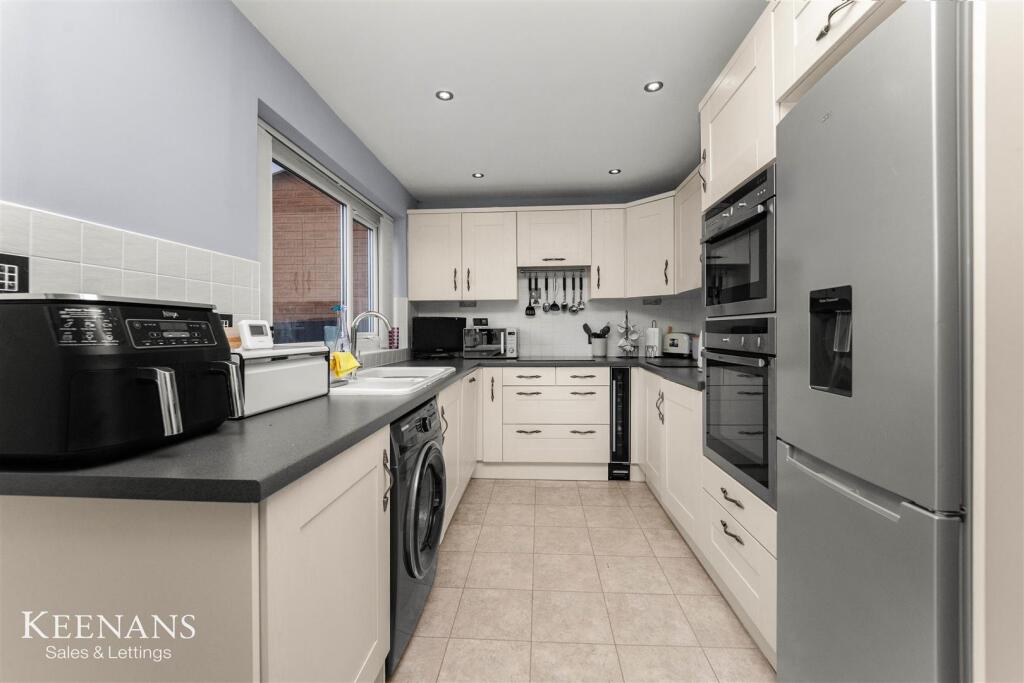 House in Bury, Greater Manchester - View 4
