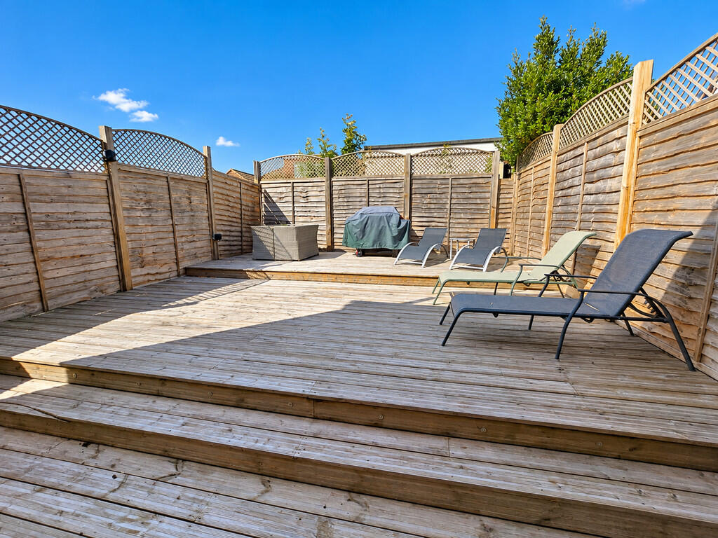 Whitelot Close, Southwick photo 5