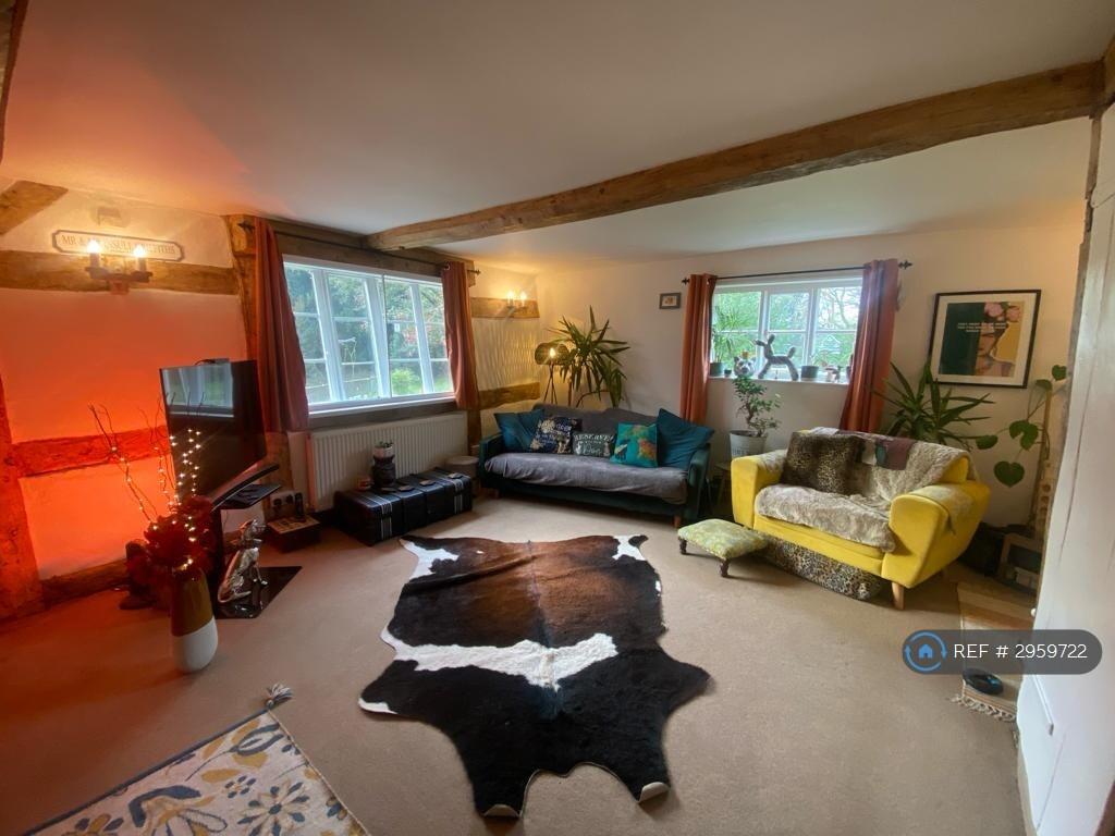 House in Worcester - View 3