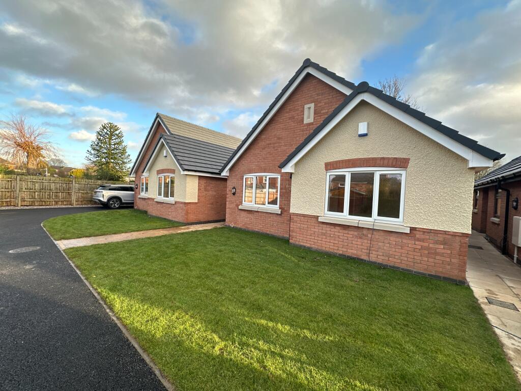 Main image of property: Wood Lane, Swadlincote, DE11