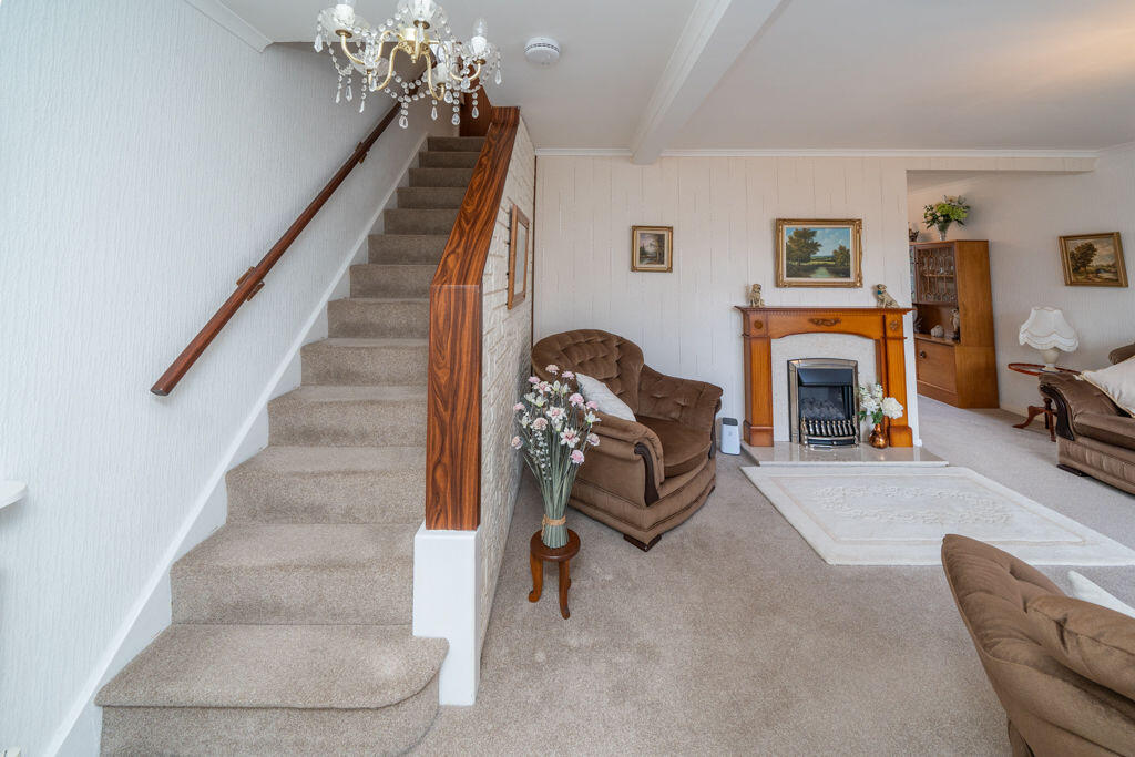 Whitehall Road, Kingswinford photo 4