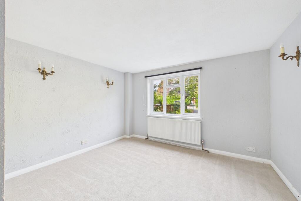 House in Slough - More
