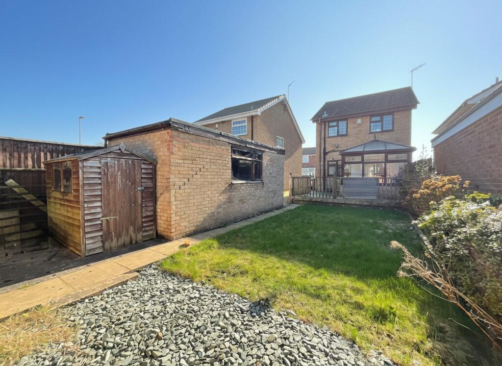 House in Stoke-on-Trent - View 4