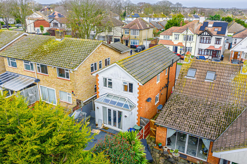 Main image of property: Mountdale Gardens, Leigh-on-sea, SS9