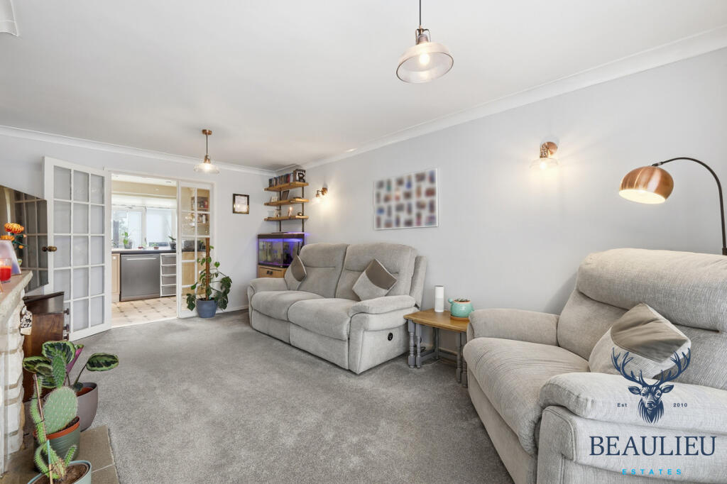 Lodge Crescent, Boreham, CM3 3 photo 4
