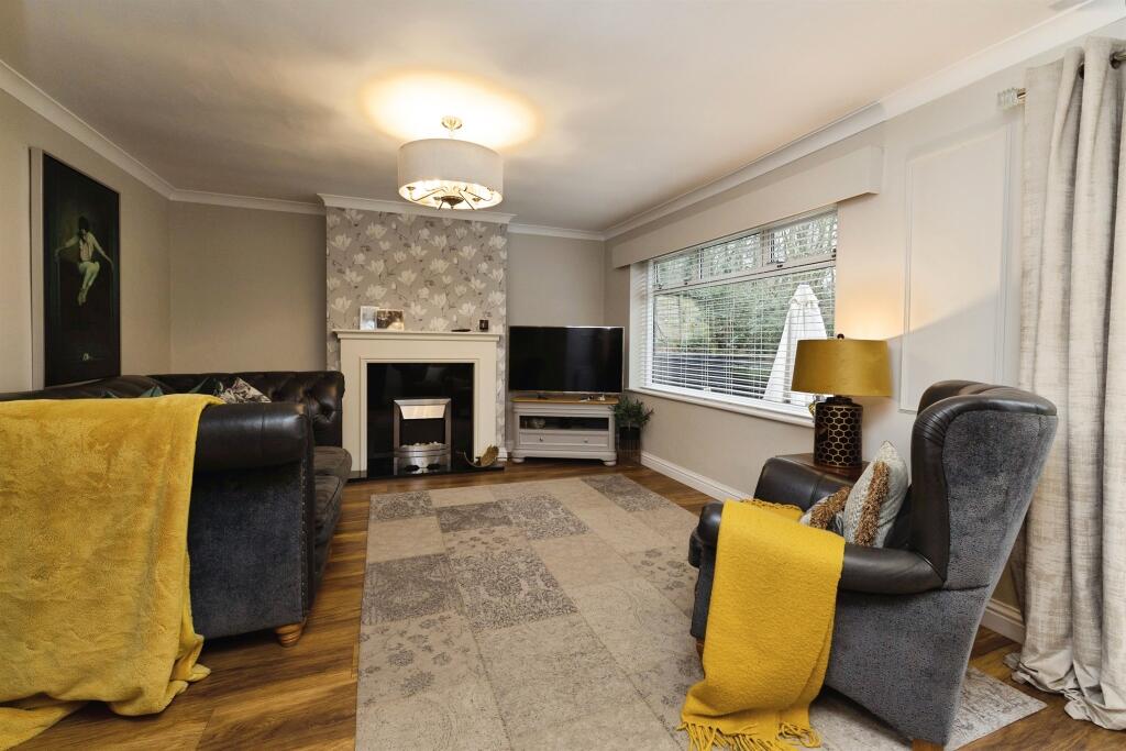 Woodley Grove, Ormesby, Middlesbrough photo 3
