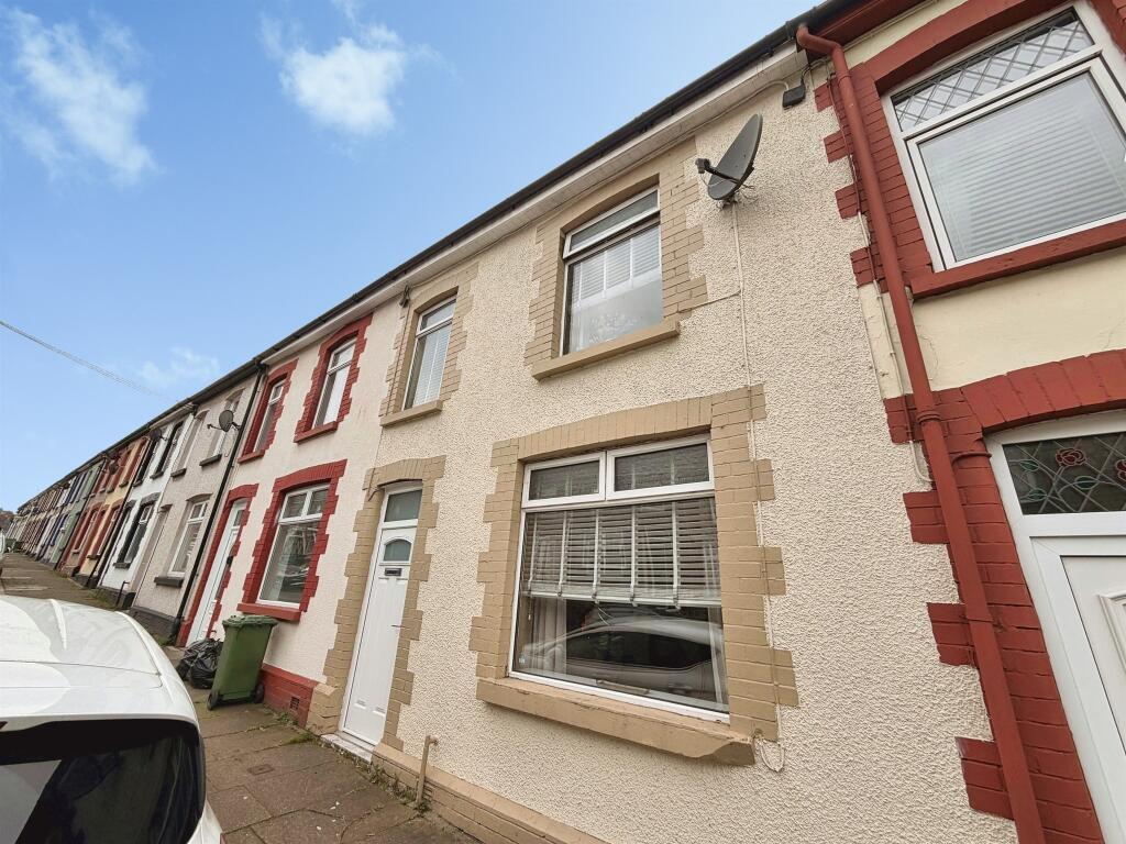 Main image of property: Wood Street, Cilfynydd, Pontypridd