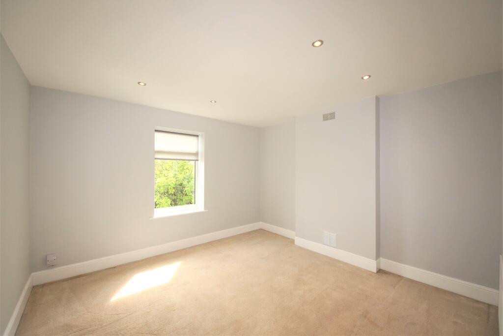 Apartment in Bournemouth - View 5