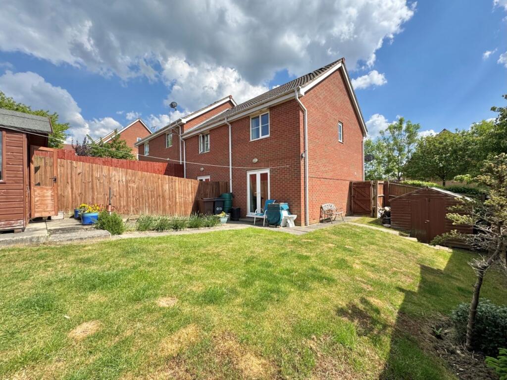 Bramley Close, Melton Mowbray photo 2