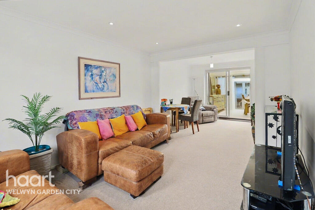 Main image of property: Wellcroft Road, Welwyn Garden City