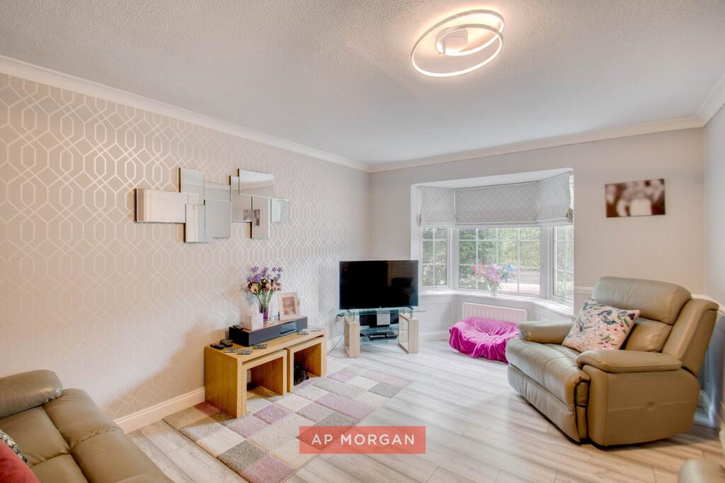 House in Redditch, Church Hill North - View 3