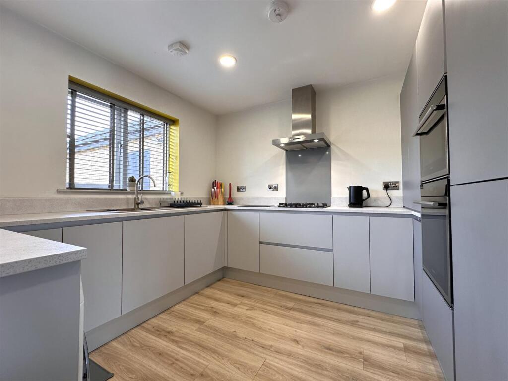 House in Newark and Sherwood, Collingham - View 4
