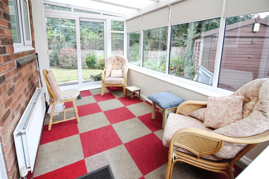 House in Leeds, Kippax - More