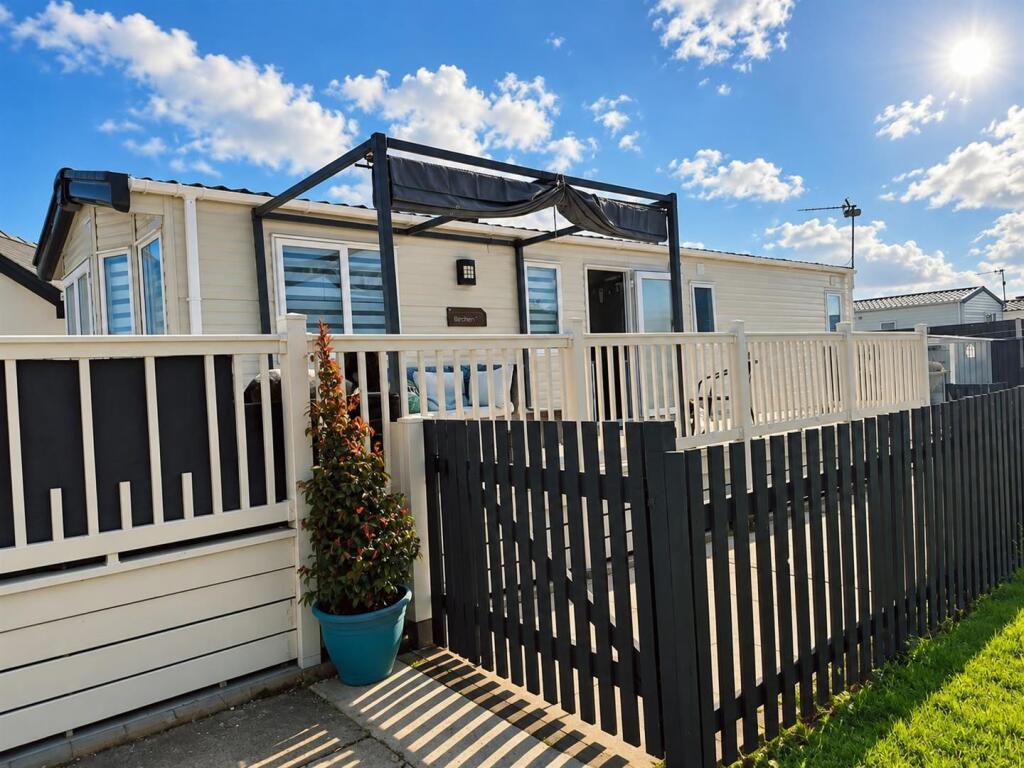 Foryd Rd, Kinmel Bay, Rhyl - View 2